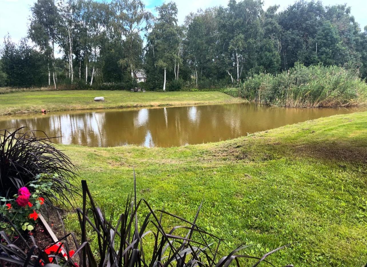 Kihnu Kuelalistemaja Apartamento Lemsi Exterior foto